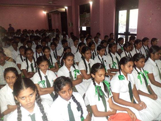 මීගමු සාහිත්ය උළෙල -2015 34 පාසැල් සිසුන්