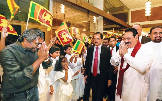 ගහෙන් වැටුණු ඉතාලියේ සිටින ශ්රී ලාංකිකයන්ට එම්බසිය අනියි ! (දුක්ගැනවිල්ලක් ) 3 HEPres-Rome