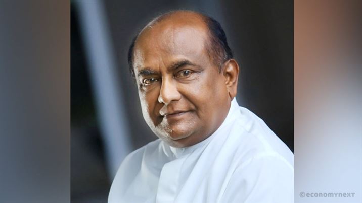 නව කතානායක මහින්ද යාපා 3 en-photo