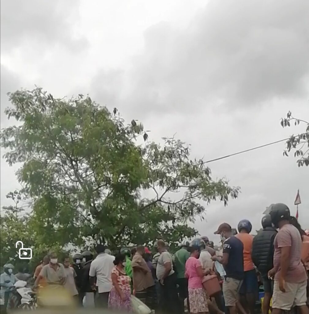 කොරෝනා මැද්දේ මීගමු ධිවරයෝ කබලෙන් ලිපට ! 2