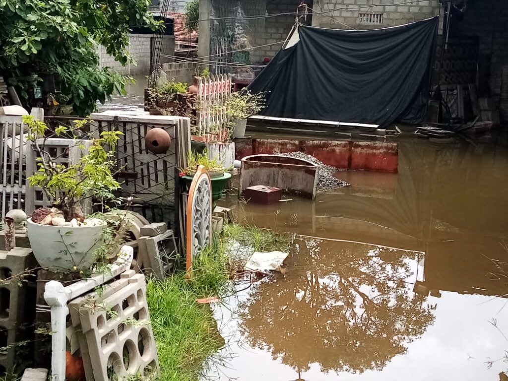 මහ වැසි මැද පිටාර ගලන මීගමු අසිරිය ….. 4 IMG 20210604 WA0106