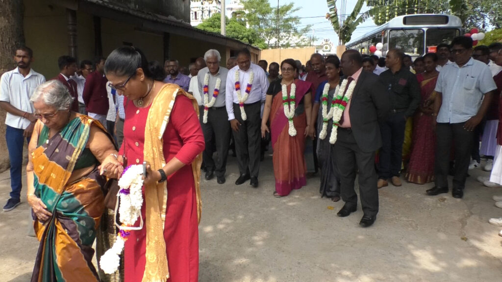 00296.00 04 12 17.Still012