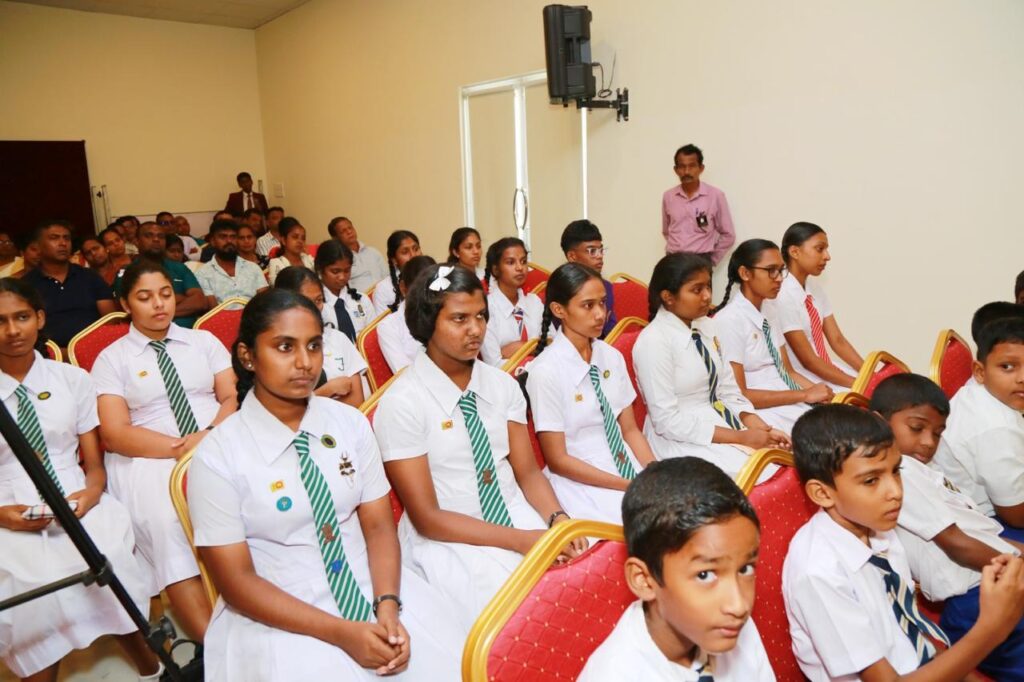 WhatsApp Image 2025 09 30 at 08.22.44 fe067f94