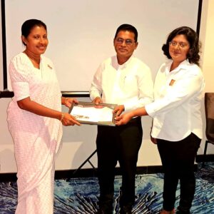 e0f77cf4 28d7 457b 88d1 cbc333384a05