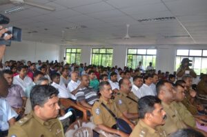 police meeting crowd 1