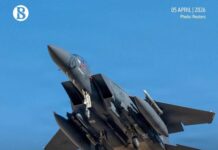 ඇමෙරිකානු F-15 යානයේ සිටි නියමුවා බේරා ගැනීම !