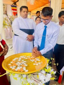 මීගමුව පුරවරයේ වෙසක් අසිරිය හඩ ගා කියන ” වෙසක් සැදැහැ ගී සරණිය ” මෙවරත් … 60 IMG 20260528 WA0088