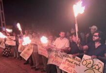 මාලිමා ආණ්ඩුවට එරෙහිව, මීගමුවේ පෝරුතොටෙන්, ගිනිපන්දම් උද්ඝෝෂණයක්