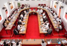 නගරාධිපති ඉවත් කිරිමේ කුමන්ත්රණය ක්රියාත්මකයි.! අද ඉල්ලා අස්විමට නියමිතයි ?