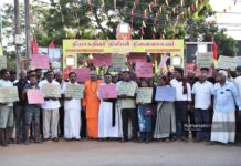 තිලිපන්ගේ ප්රතිමාව ඉවත් කළ යාපනේ පොලිසියට විරෝධය …