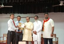 එම්.ඉසෙඩ් ෂාජහාන් ‘දිනසුඩර් ජාතික සම්මානය’ පිදුම් ලබයි !